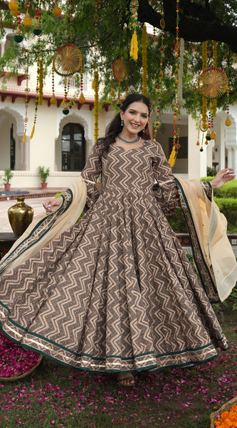 Parvaneh Gul Anarkali Suit Set