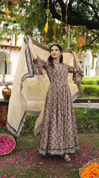 Parvaneh Gul Anarkali Suit Set