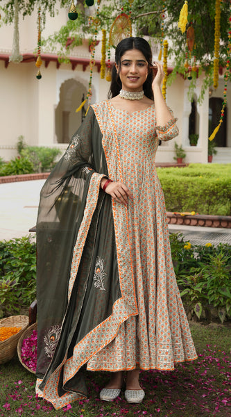 Veda Morpankh Anarkali Suit Set
