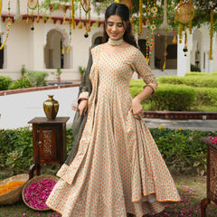 Veda Morpankh Anarkali Suit Set