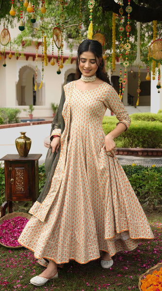 Veda Morpankh Anarkali Suit Set