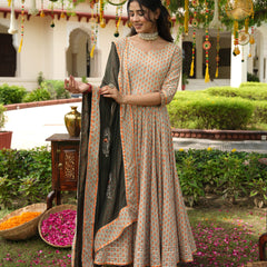 Veda Morpankh Anarkali Suit Set