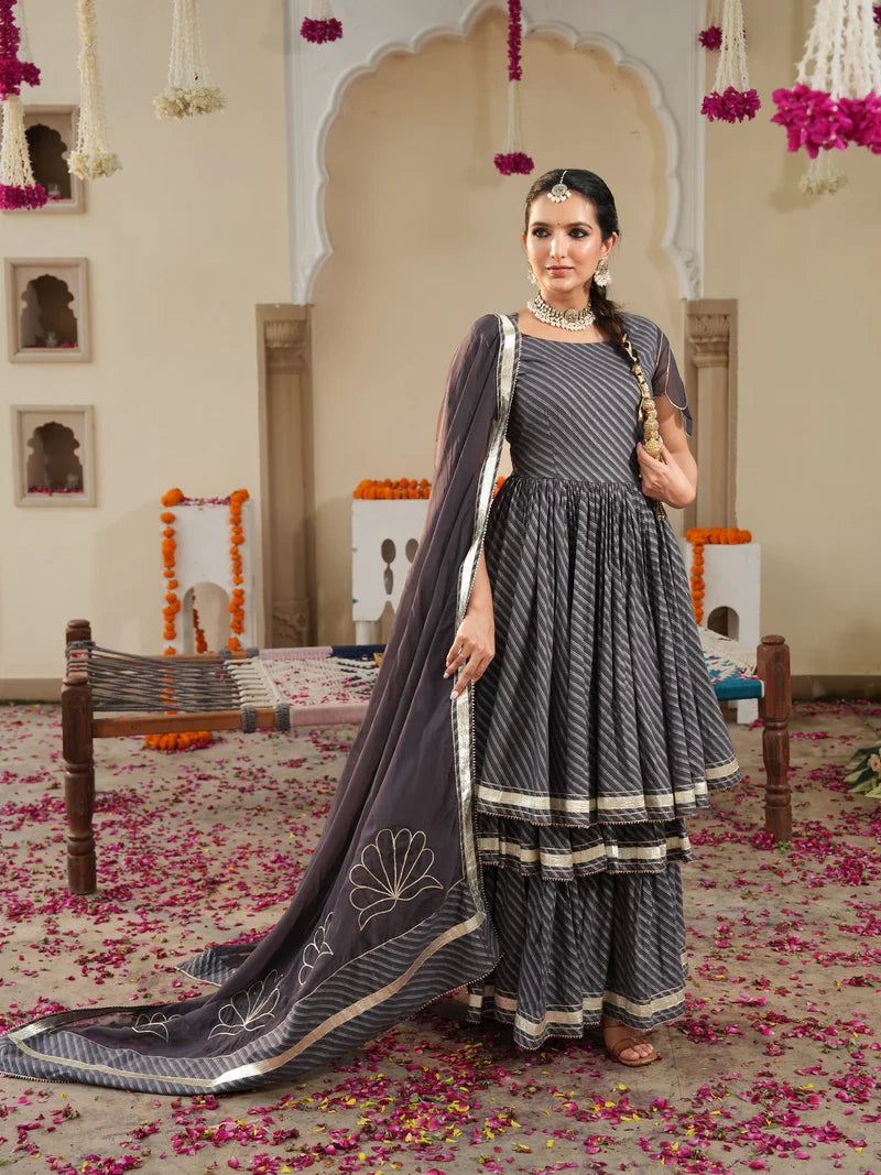 Mirzaa Grey Sharara Set - Indianvirasat