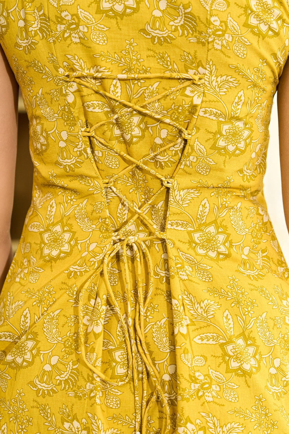 Ameyra Mustard Bloom Kurta Set