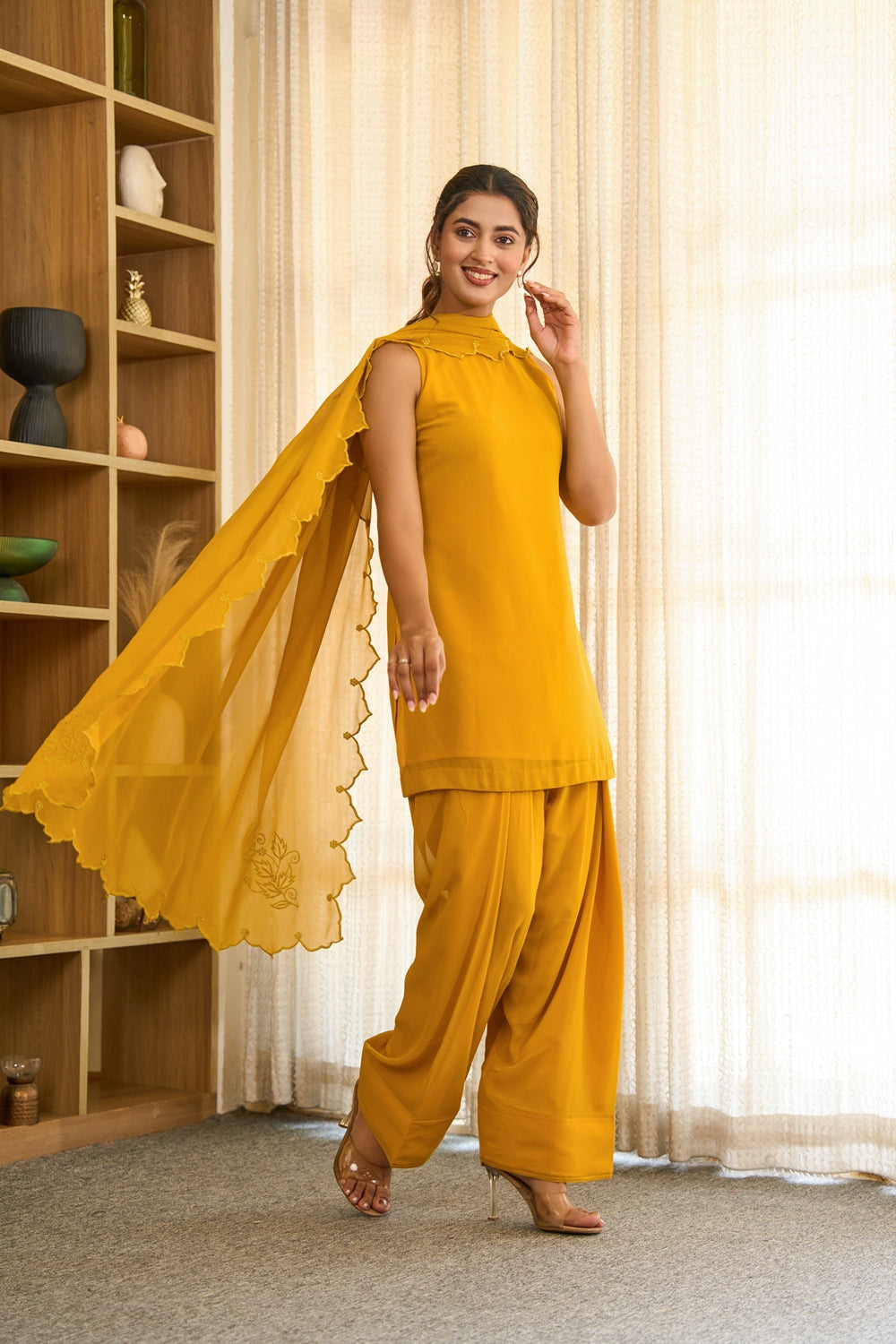 Aarinya Mustard Grace Kurta Set