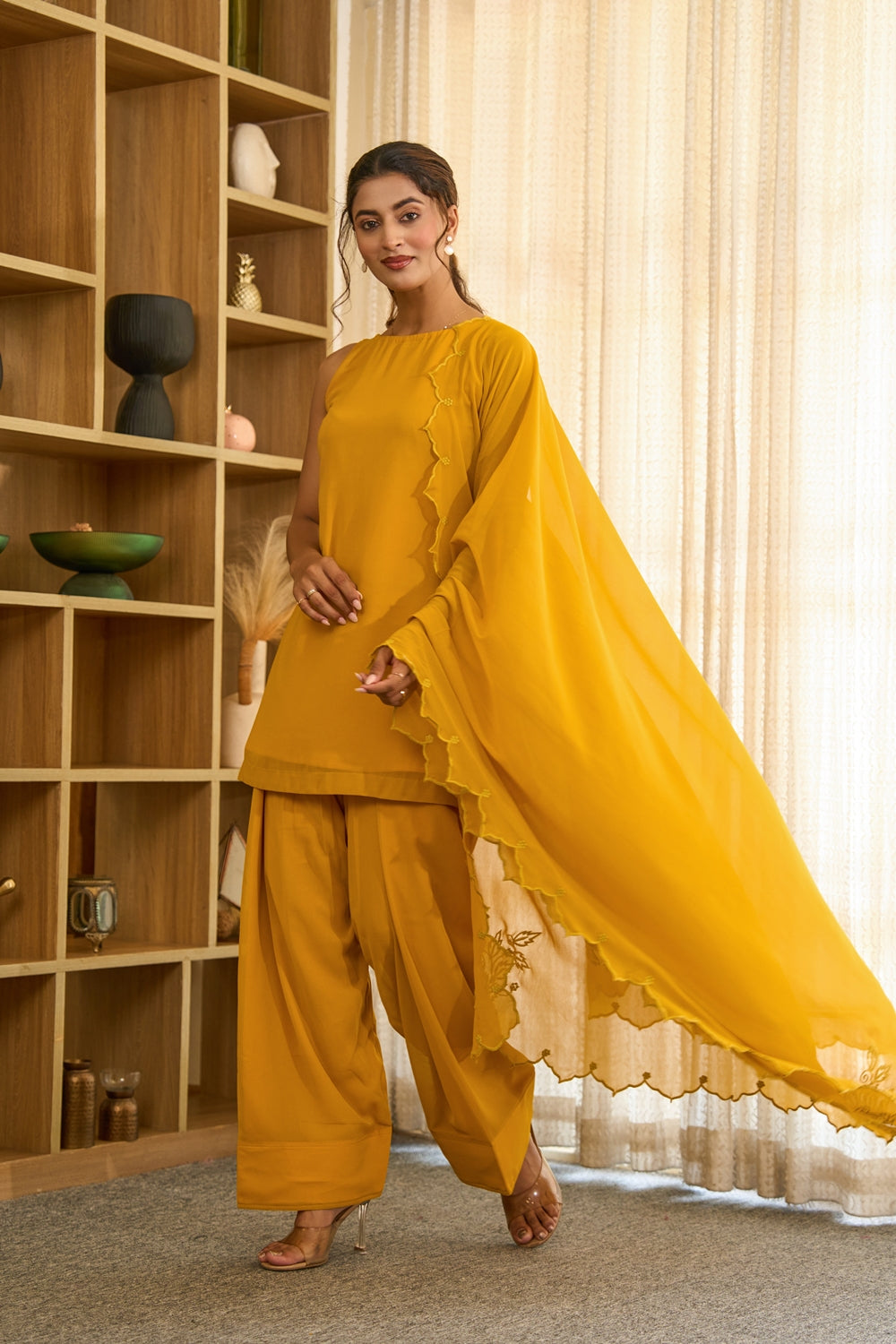 Aarinya Mustard Grace Kurta Set