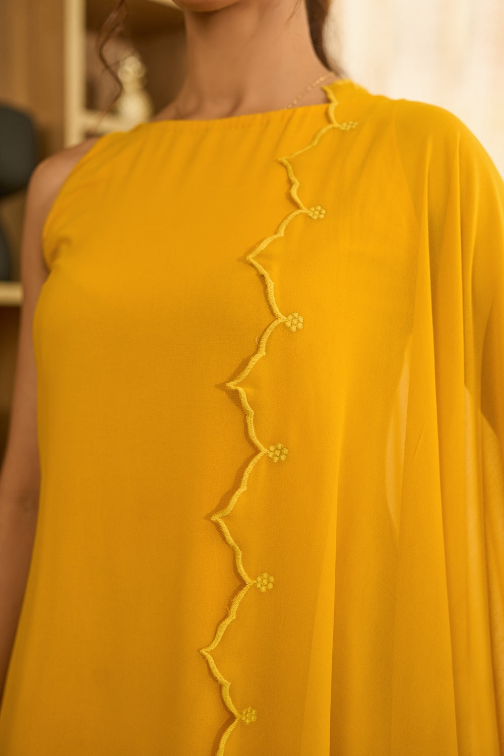 Aarinya Mustard Grace Kurta Set