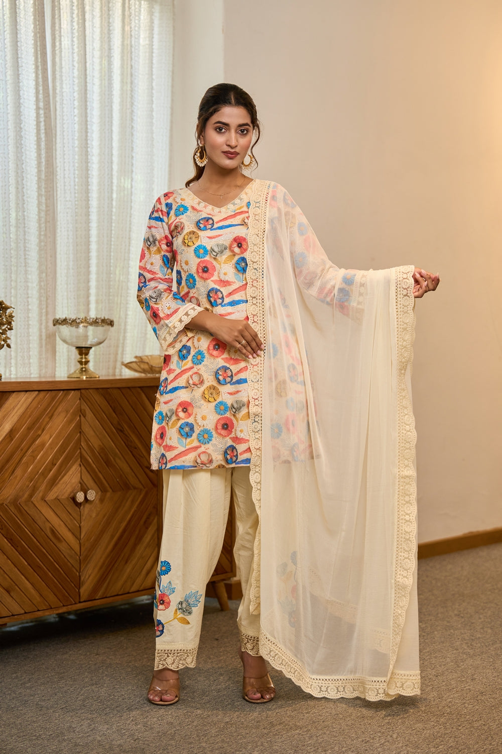 Suhana Flora Kurta Set