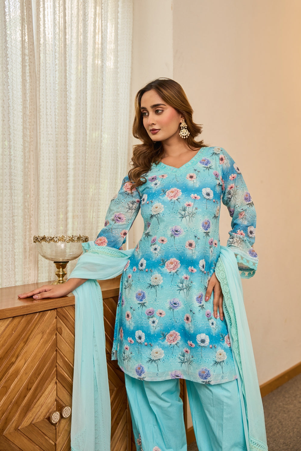 Neeraya Sky Bloom Kurta Set