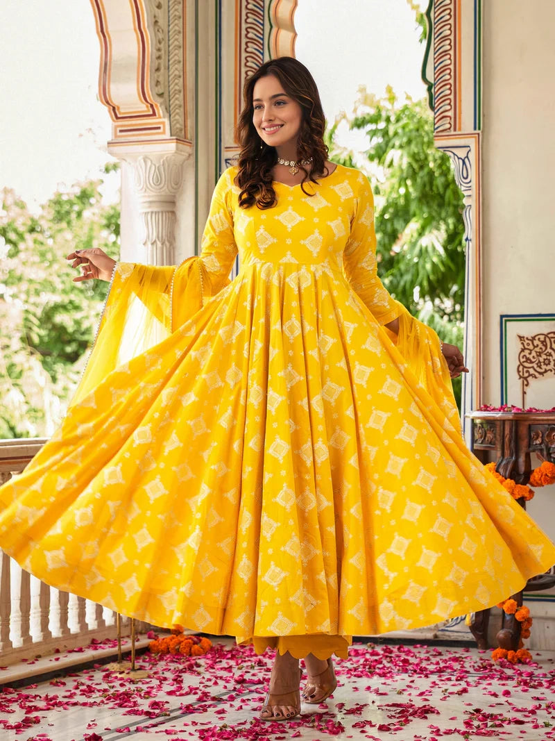 Tavishi Yellow Rose Suit Set - Indianvirasat