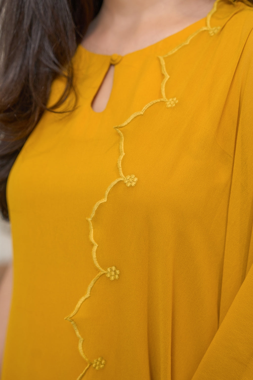 Aarinya Mustard Grace Kurta Set