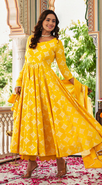 Tavishi Yellow Rose Suit Set
