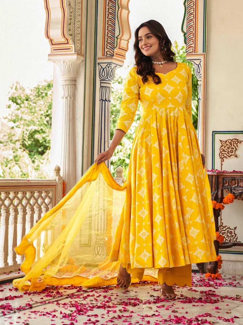 Tavishi Yellow Rose Suit Set - Indianvirasat