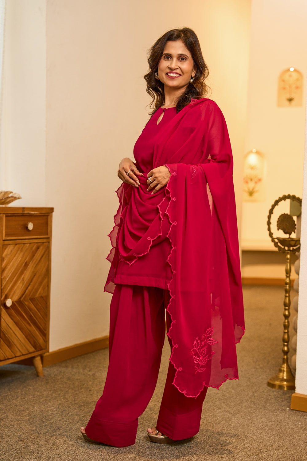 Indianvirasat Gulnaar Edit Co-ord set featuring a stylish kurta and matching bottoms on a model.