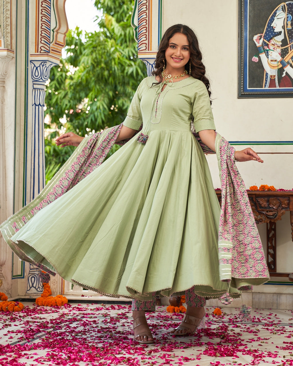 Meher Bloom Suit Set
