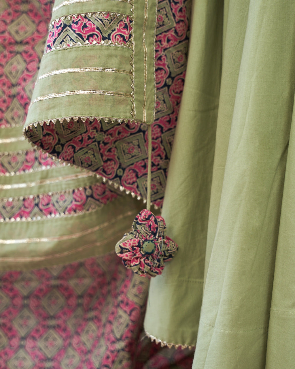 Meher Bloom Suit Set