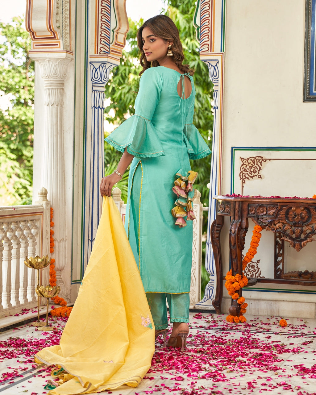 Meher Aqua Kurta Set