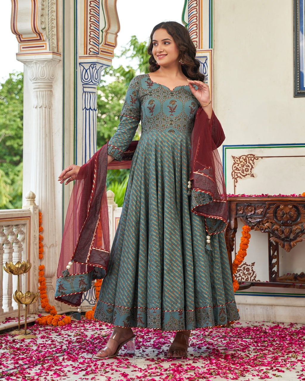 Mehreen Teal Kurta Set