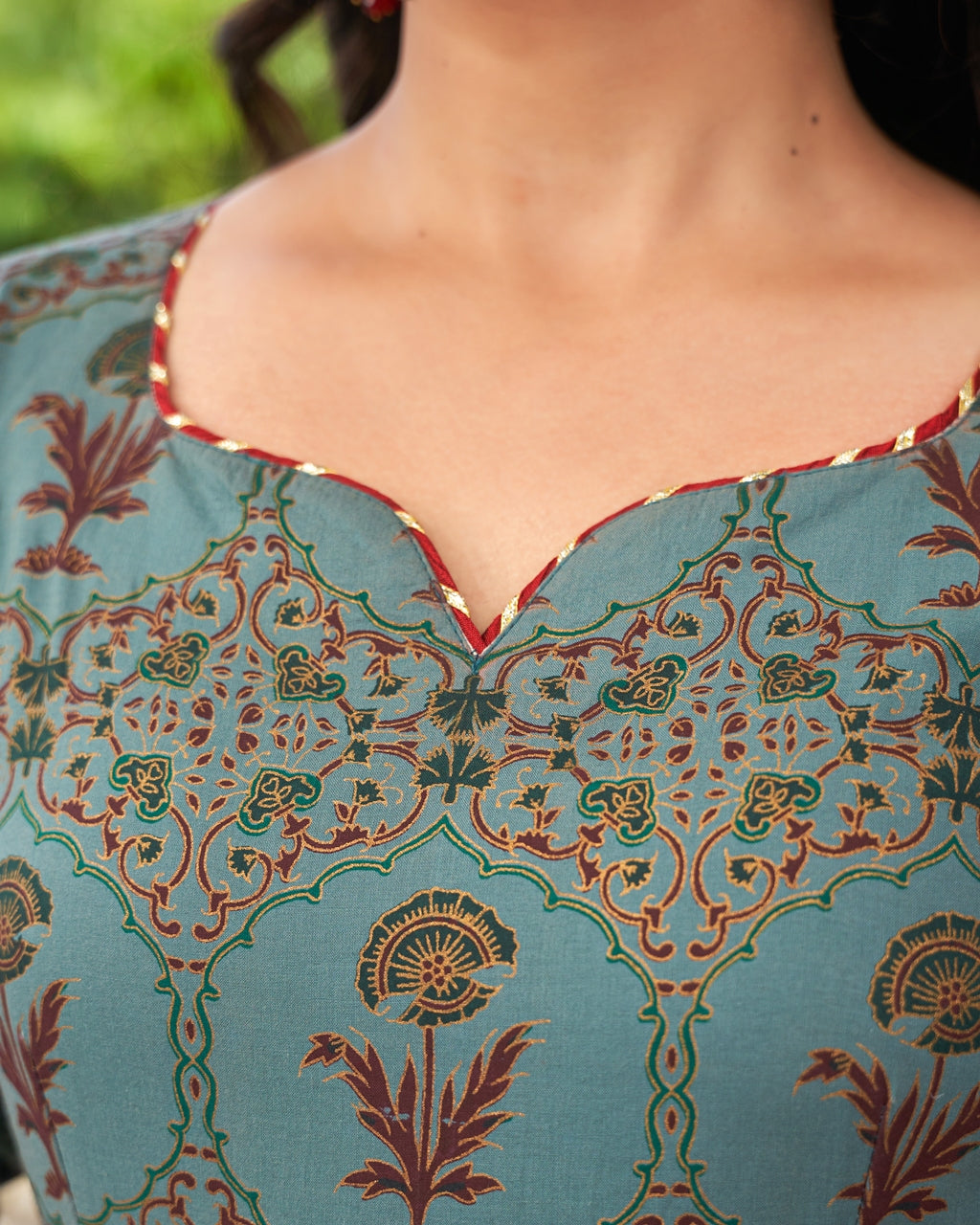 Mehreen Teal Kurta Set