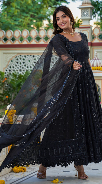 Saiyaara Black Suit Set