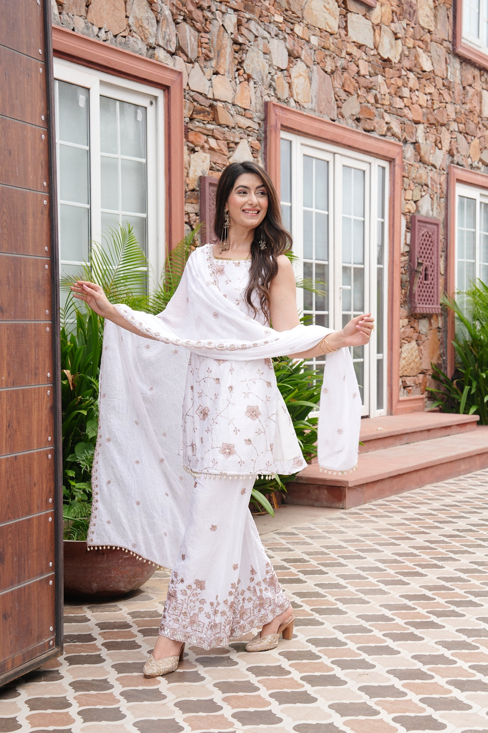 Eshaal White Wedding Wear Kurta Set