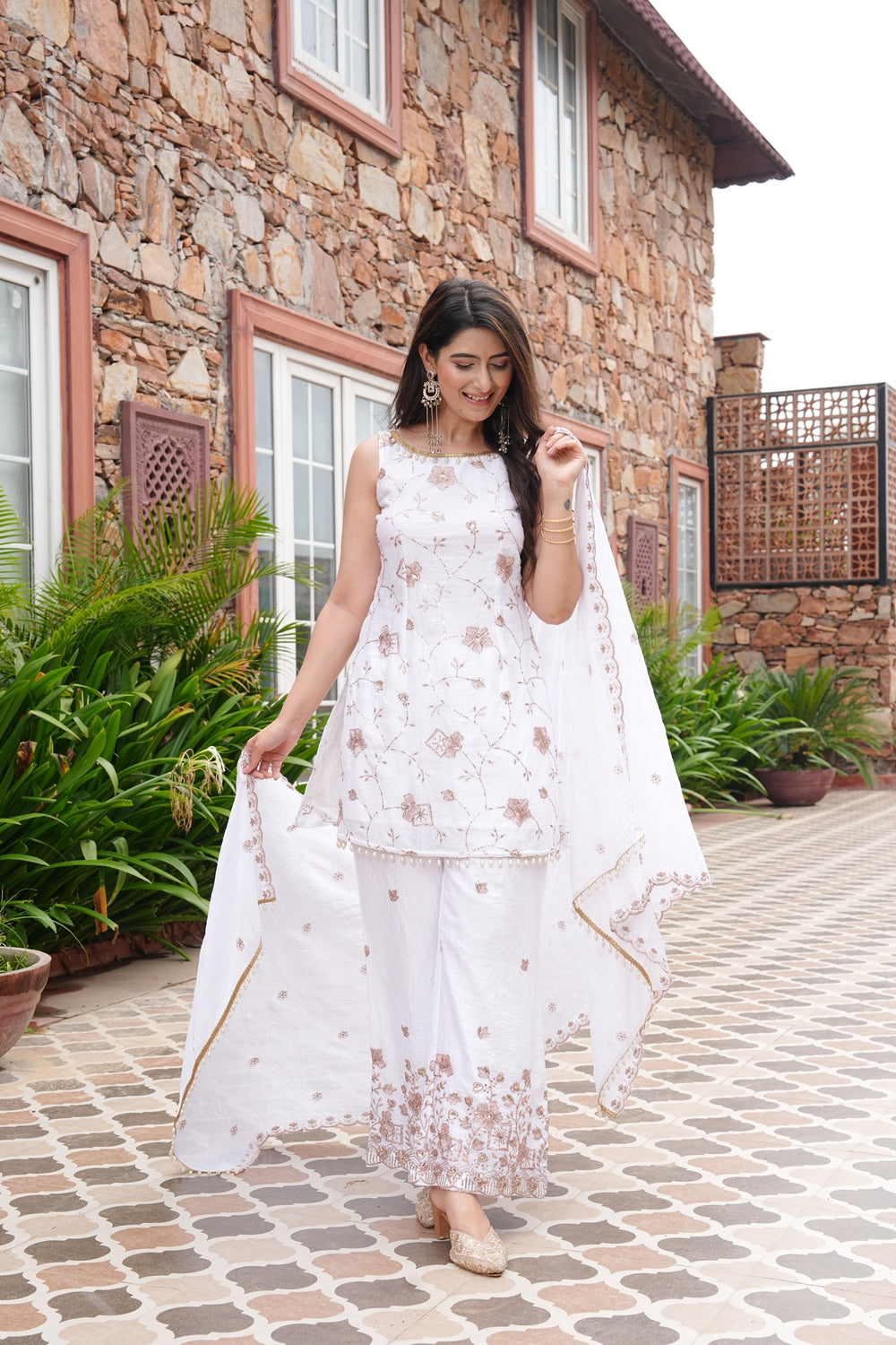 Eshaal White Wedding Wear Kurta Set