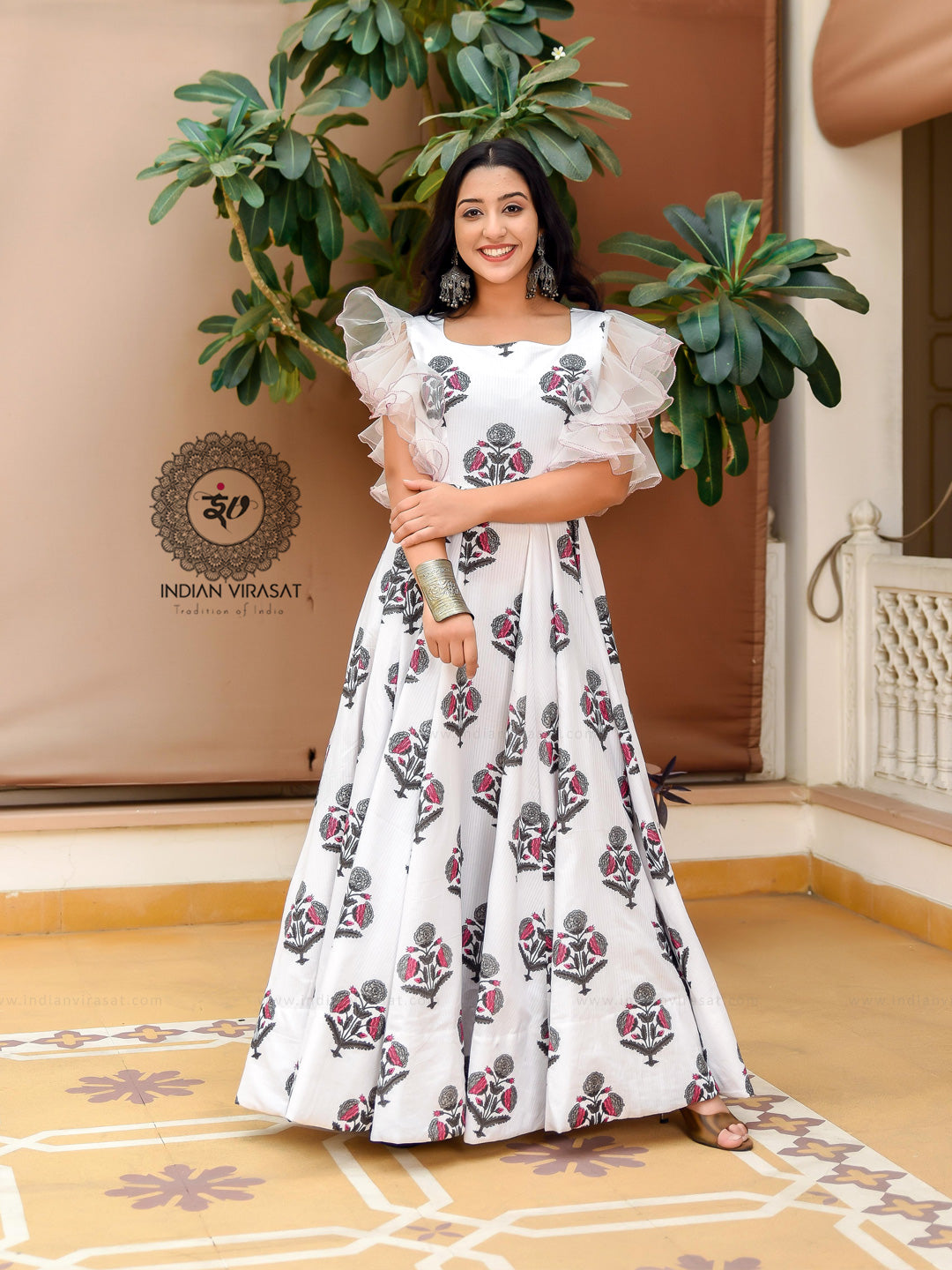 Salt White Mughal Boota Dress - Indianvirasat
